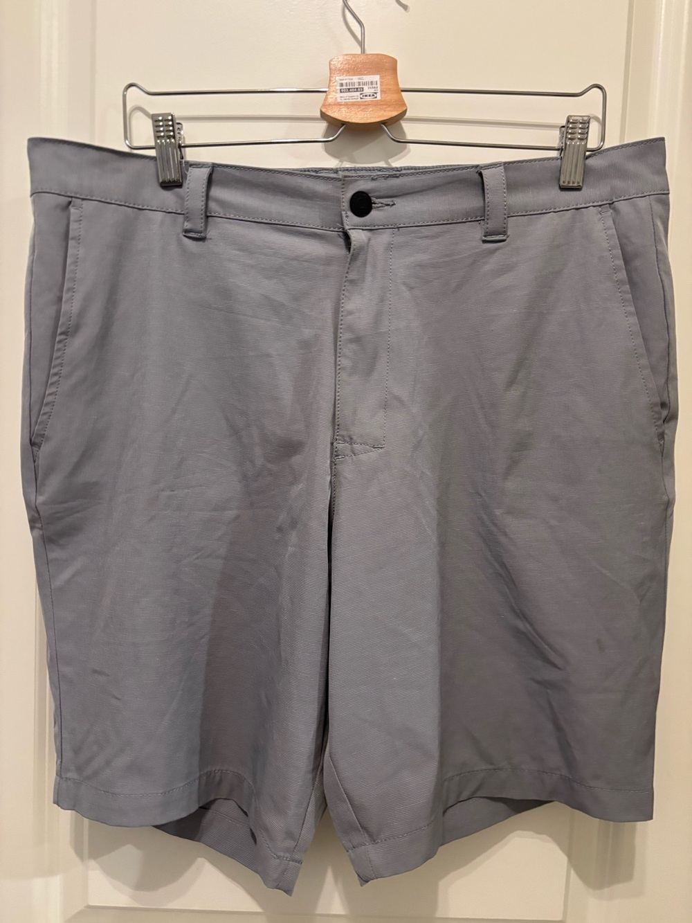 Banana Republic Men's Gray Casual Shorts - Classic Summer Chino Size 36